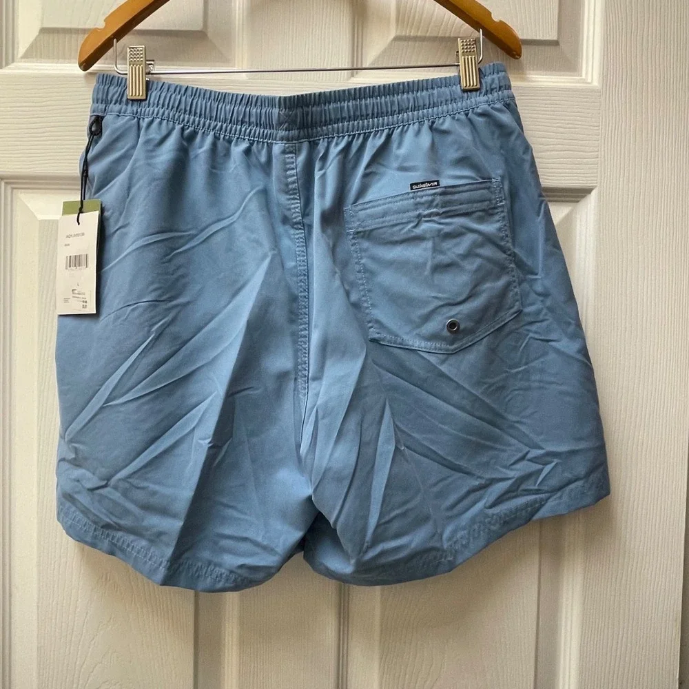Quiksilver product pair